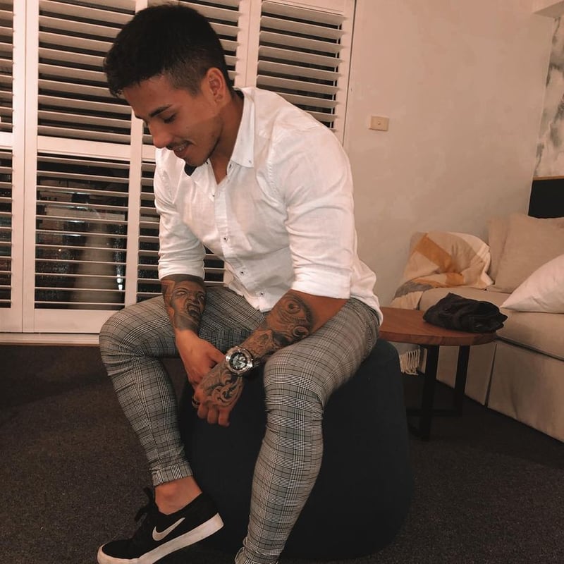 有名人多数愛用】-MELVIL- グレーチノ・フィットパンツ【人気No.1