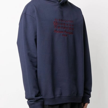 【Maison Margiela】メゾンマルジェラ  EMBROIDERY　CALENDER LOGO 刺繍カレンダーロゴ HOODIE パーカー NAVY/ネイビー 紺