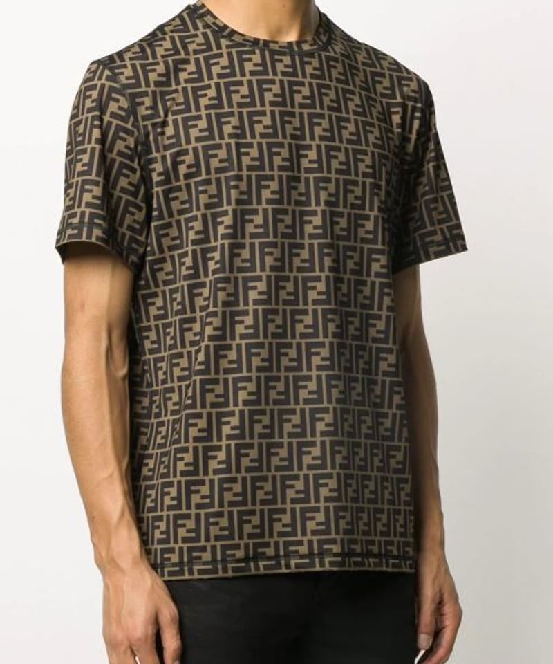 FENDI フェンディ FF柄 Zucca ズッカ Tシャツ BROWN 茶色 通販 FENDI フェンディ FF柄 Zucca ズッカ Tシャツ BROWN 茶色 通販