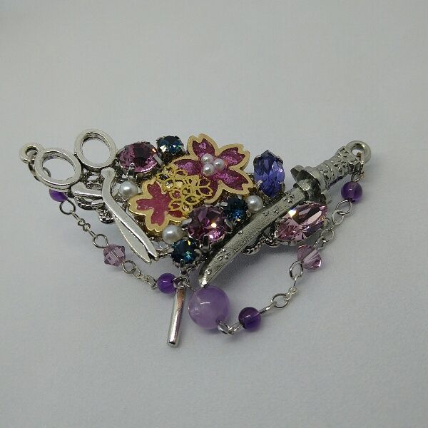 桜並木をお散歩猫ちゃん(手描き♪)ヘアゴム ポニーフック ブローチ