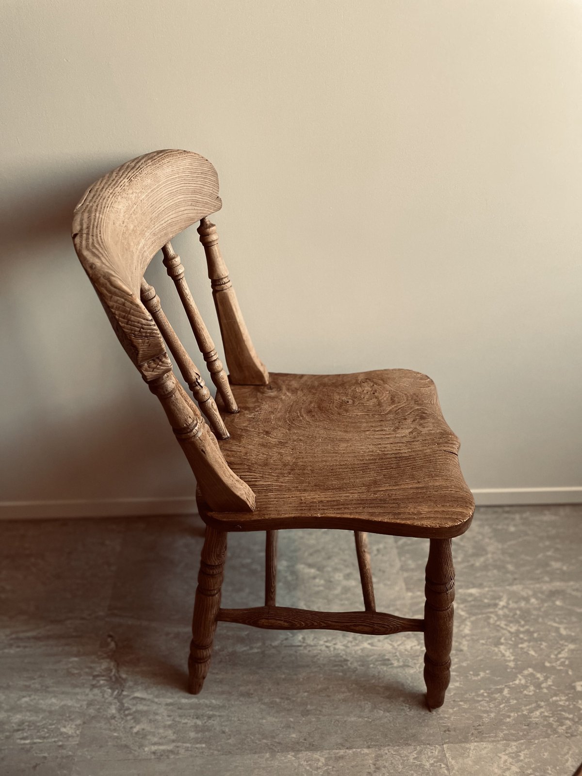 antique chair 02 605 | HOTEL MORNING BOX OSAKA antique chair 02 605 | HOTEL MORNING BOX OSAKA