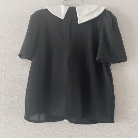 【i∀ri 】Asymmetry blouse