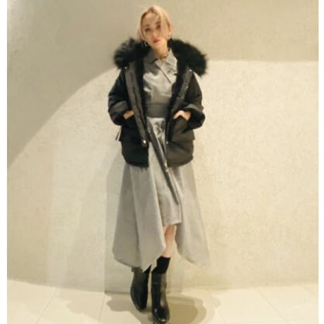 【i∀ri 】Mat black downcoat