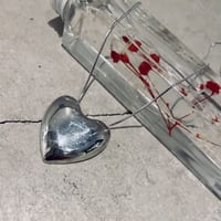 【i∀ri 】 Heart beat necklace