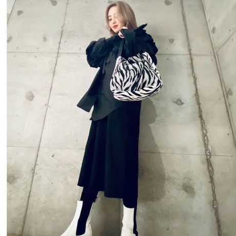 【i∀ri 】Zebra mesh cover bag