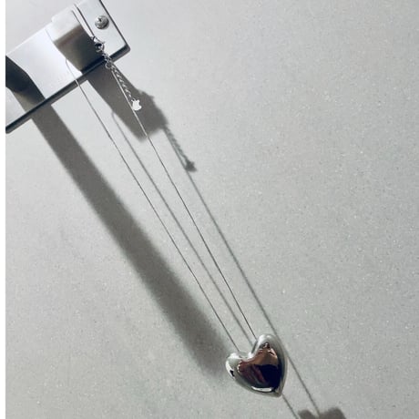 【i∀ri 】 Heart beat necklace