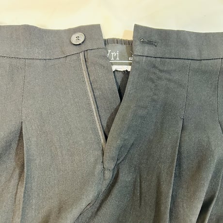 Cover belt skirt