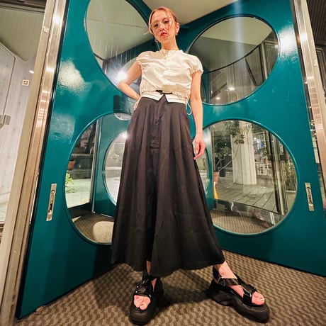 Cover belt skirt