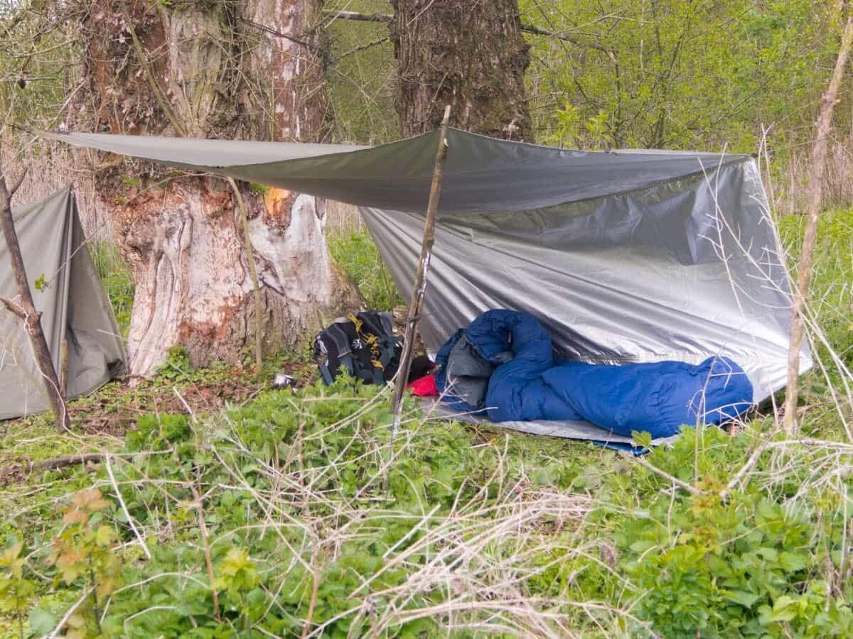 BUSHMEN travel gear ブッシュメン トラベル ギア Thermo-Tarp