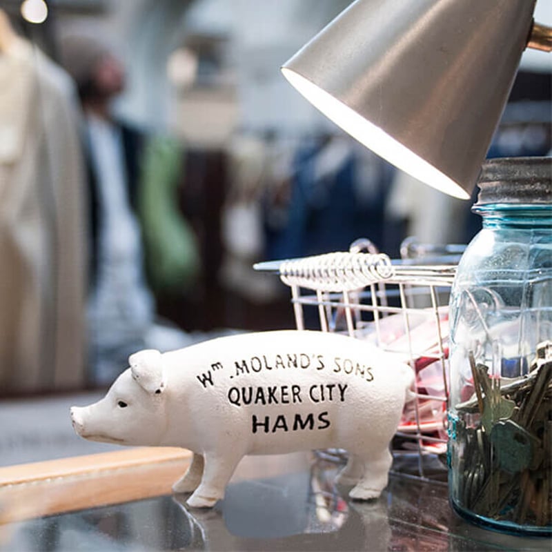 Hams Standing Pig Bank ハムズ スタンディング ピッグ バンク ホワイト