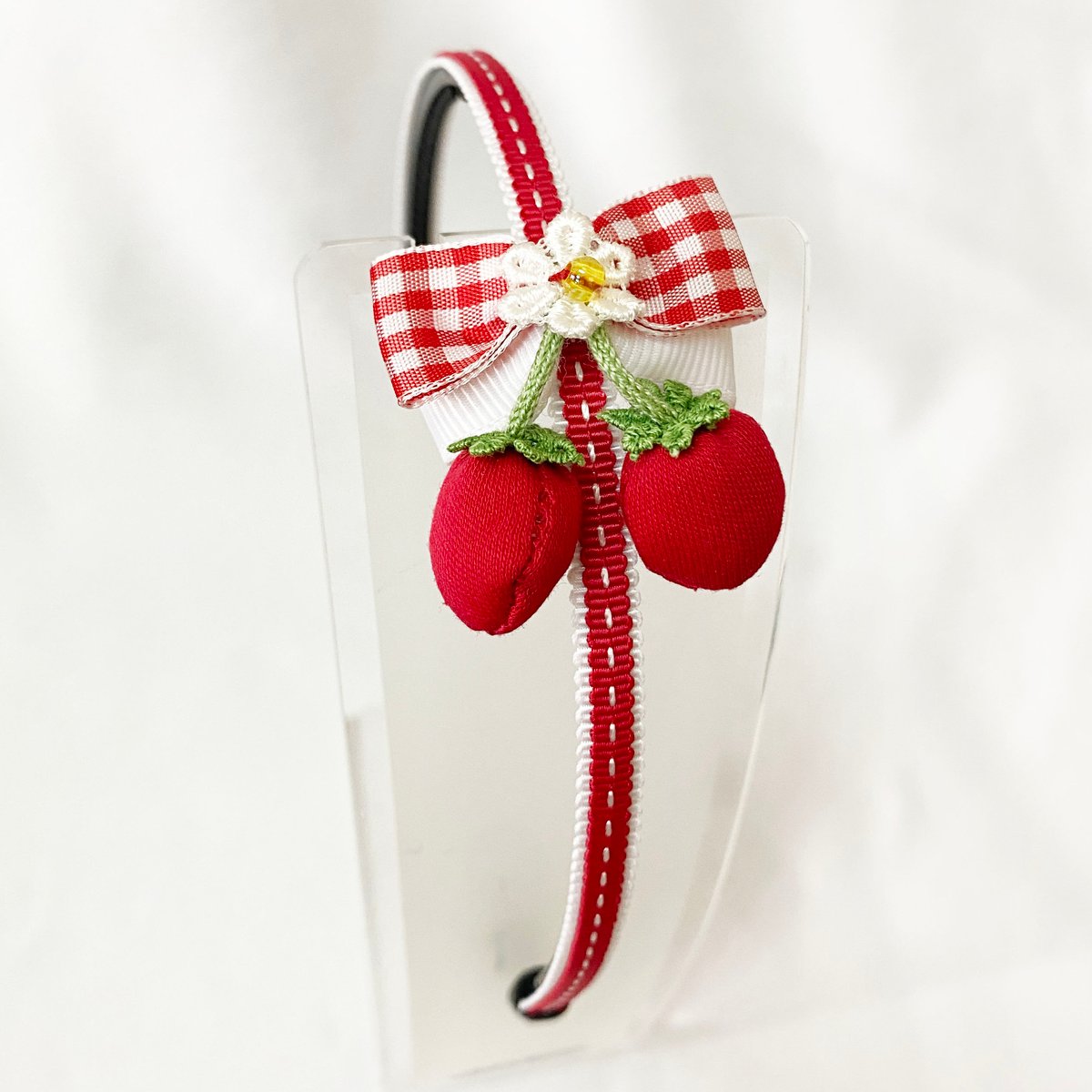 いちごリボンカチューシャ | SaintFarm セント・ファーム