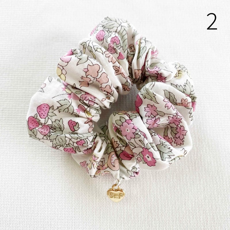 リバティプリントシュシュ ピンク系 | SaintFarm セント・ファーム