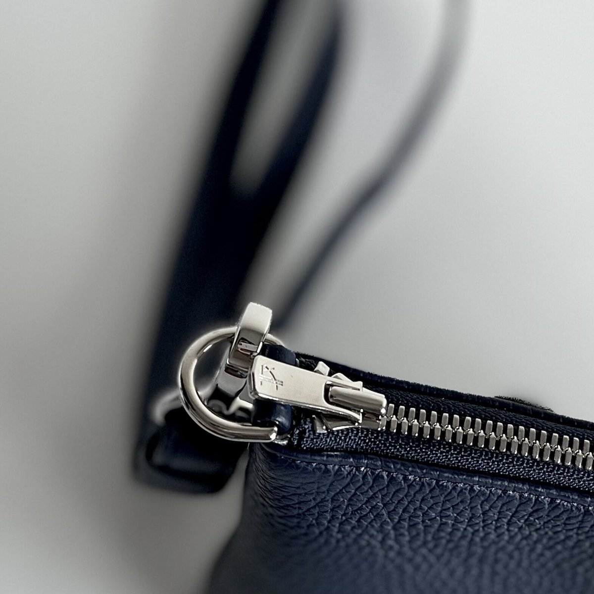 スモールショルダーバッグ | WhiteWood スモールショルダーバッグ | WhiteWood