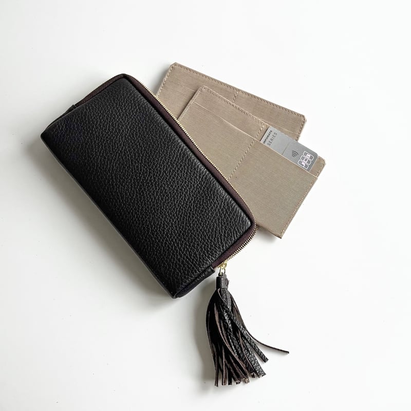 legacy コンパクト長財布 チョコブラウン legacy コンパクト長財布 チョコブラウン