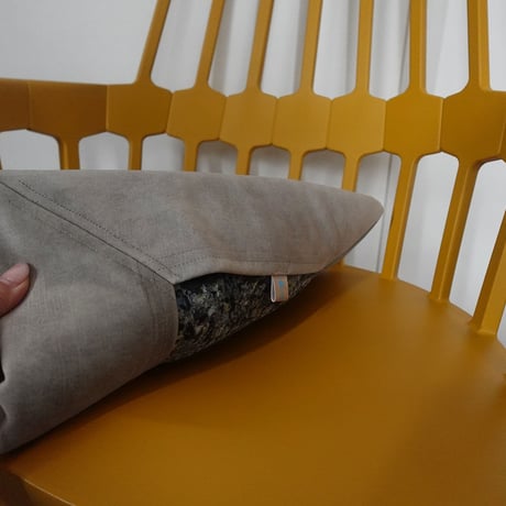 フランス製生地のチェアクッション 台形 グレー