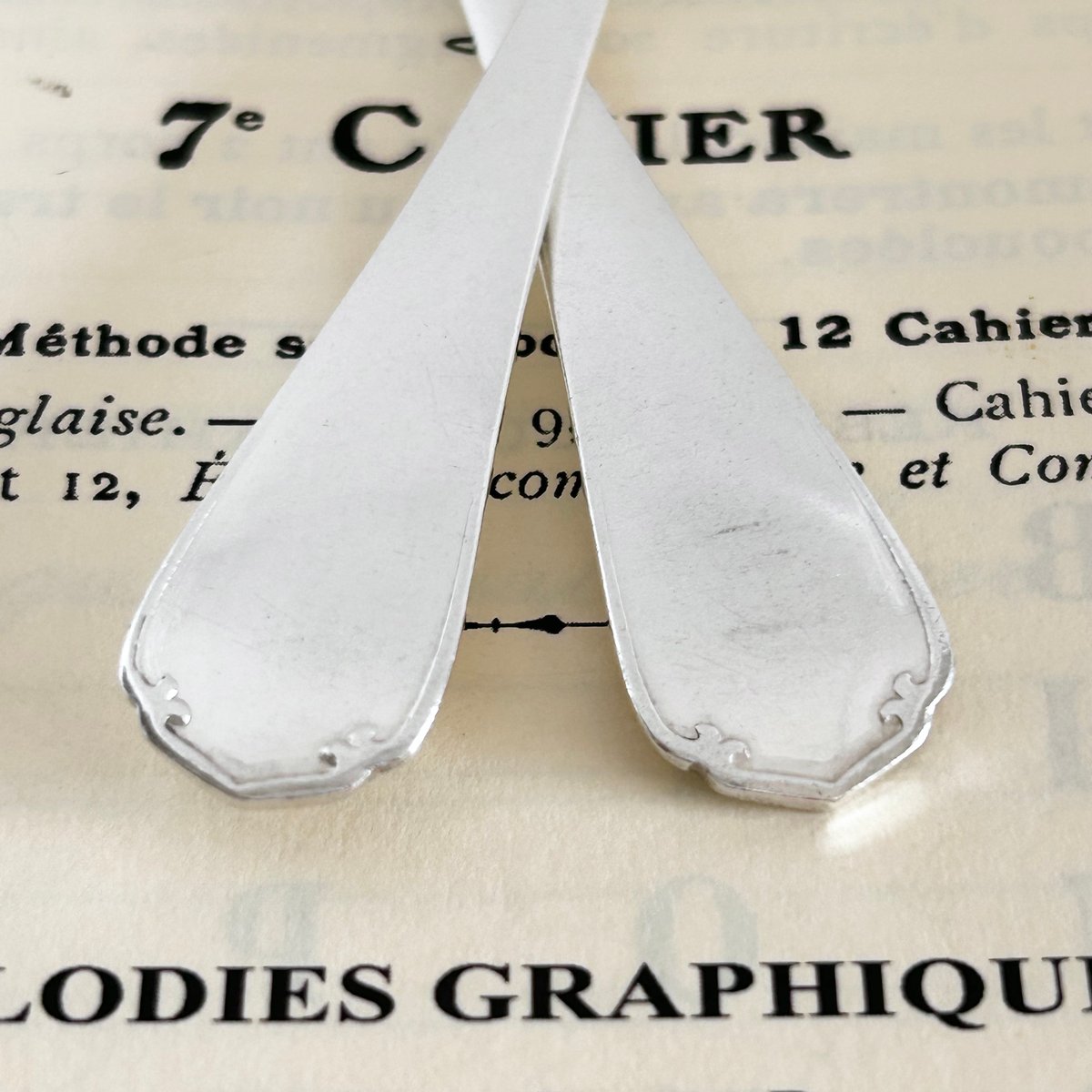 クリストフル製　仏銀器　1907年作　アネモネ　実用可能　1.8リットル クリストフル製 仏銀器 1907年作 アネモネ 実用可能 1.8リットル