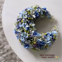 blue hydrangea moon wreath.( 壁掛け用 ) No.118
