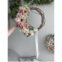 幸せを呼ぶ♡馬蹄型リース　ミモザリース　ドライフラワー　ユーカリ ミモザとユーカリの馬蹄リース | Pluie Flower