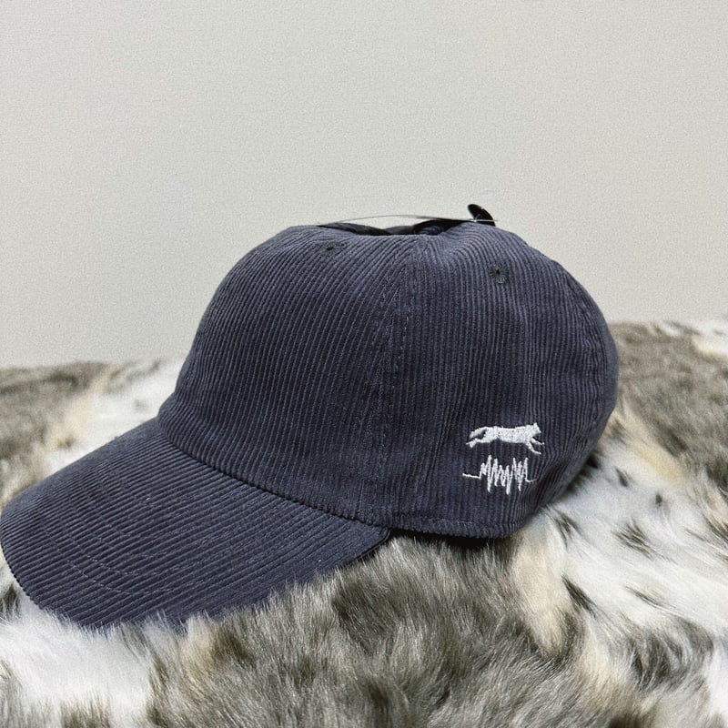 ニューハッタンコーデュロイキャップ【Wolf/Wave刺繍
