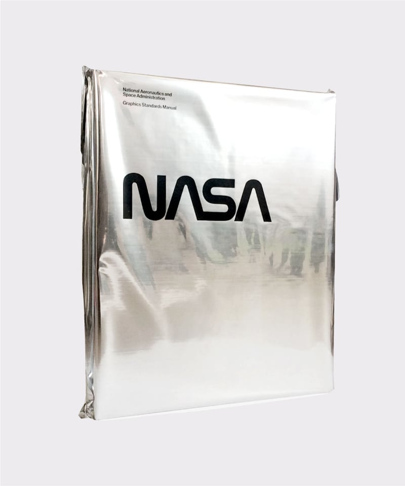 NASA グラフィックスタンダードマニュアル 伝説のマニュアル「NASA Graphics Standard Manual」が復刻