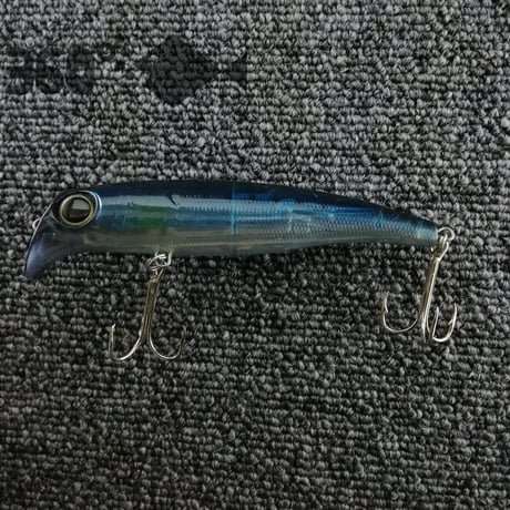 195 used lure lipless minnow//