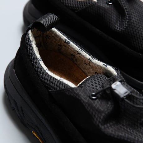 pg "LOSTRIVER | BLACK"