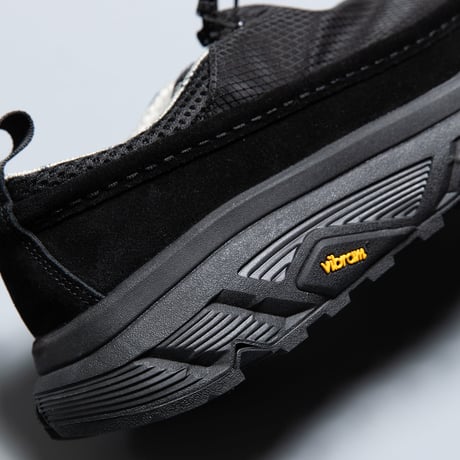 pg "LOSTRIVER | BLACK"