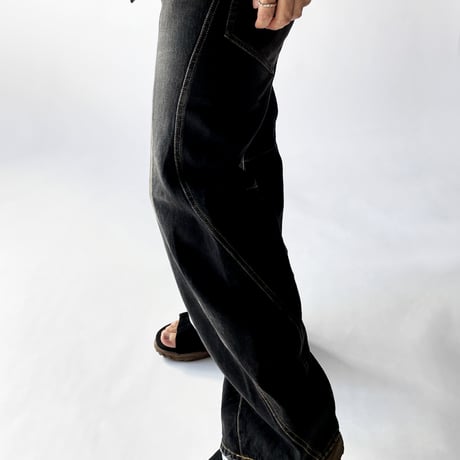 pg "DELTA | BLACK/MOCA"