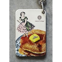 パスケース「Pancake」