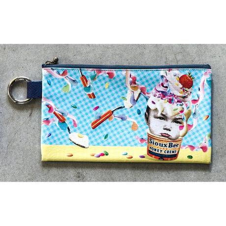フラットポーチ「Don't eat my ice cream!!」