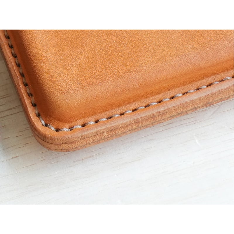 手のひらサイズ・本革のミニマル財布「comp」 栃木レザー【名入れ