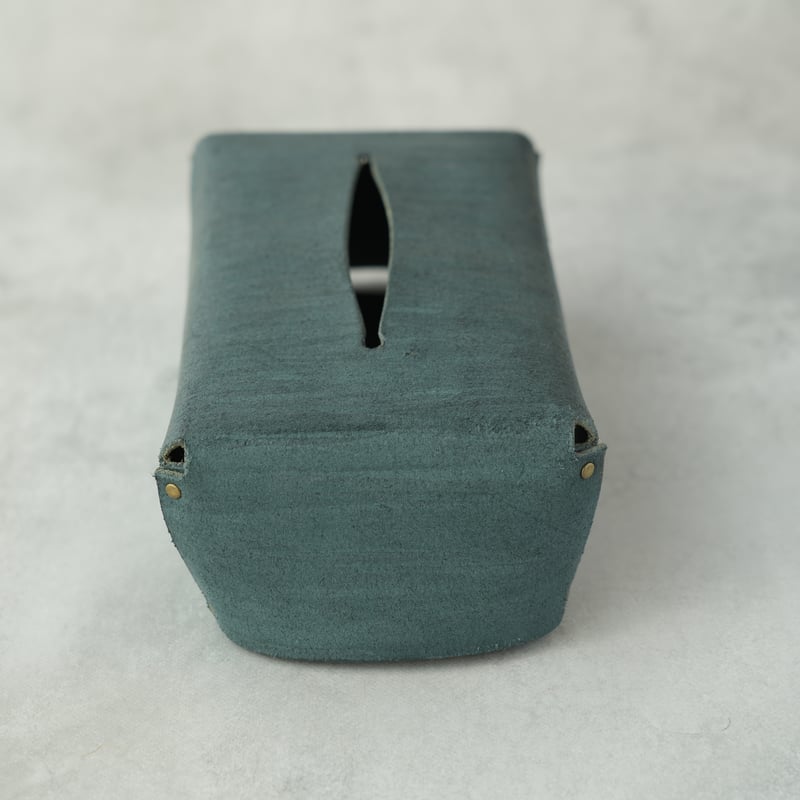 送料無料】栃木レザーの床革ティッシュケース 一枚革 ※外箱が無い