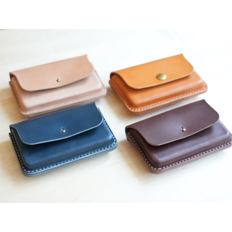 手のひらサイズの本革財布 ブラック /KURASHI&Trips 北欧、暮らしの