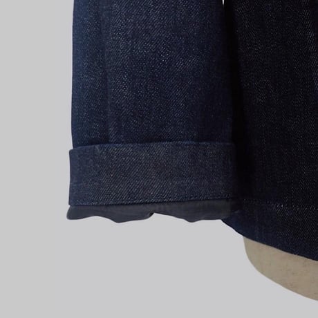 round collar　jacket