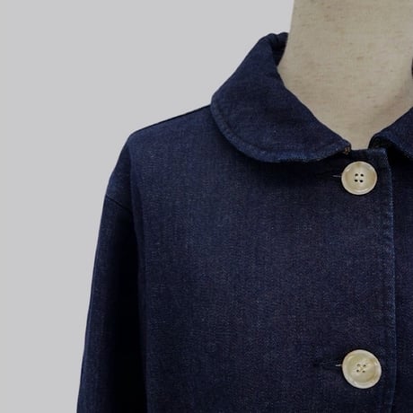 round collar　jacket