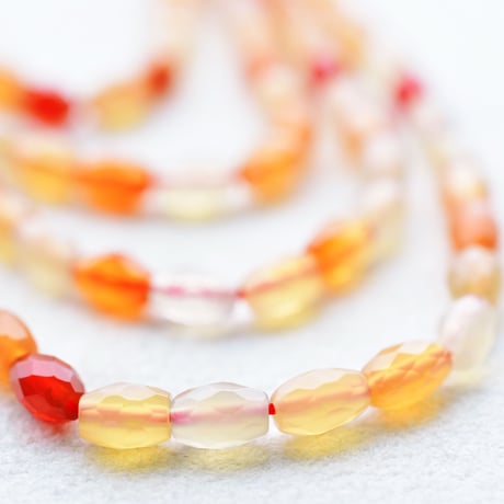 カーネリアン オーバルカット 6×4mm