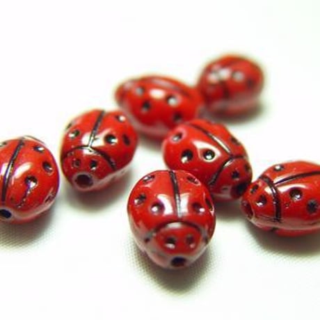 チェコ製 てんとうむし (小) １０×７mm【１０個】