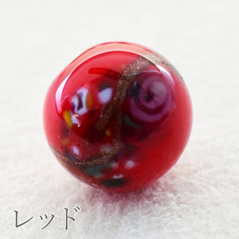 5db04eb65e510e2e96e8377c