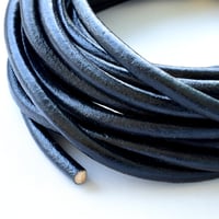 「牛革」丸型5mm×5m【黒】