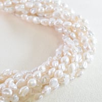 淡水パール　ホワイト　ケシ　AA　約6.5～9.5mm