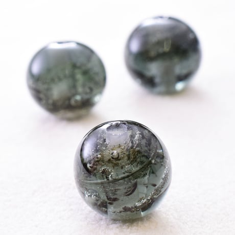 メテオグラス（隕石ガラスビーズ)  12mm　楕円型