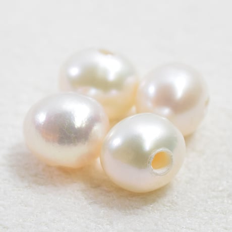 淡水パール　ホワイト　エッグ　6～6.5mm　穴1.5mm　【1個】