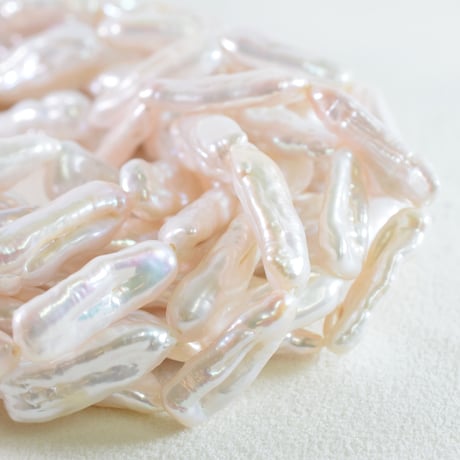 淡水パール　ホワイト　ケシビワ　大　約23～27mm