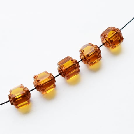 【全６色】チェコ製カセドラル G ６mm　３０個