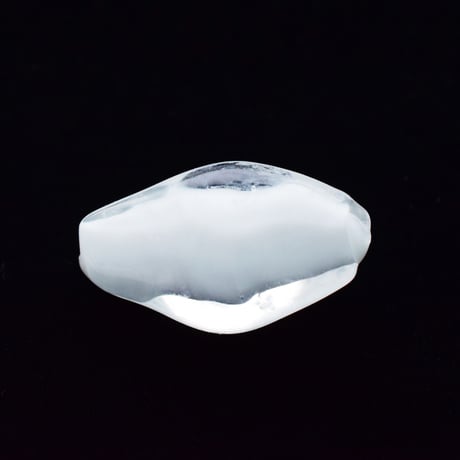 【全４色】ベネチアン ナツメツイスト 25×15mm 1個"