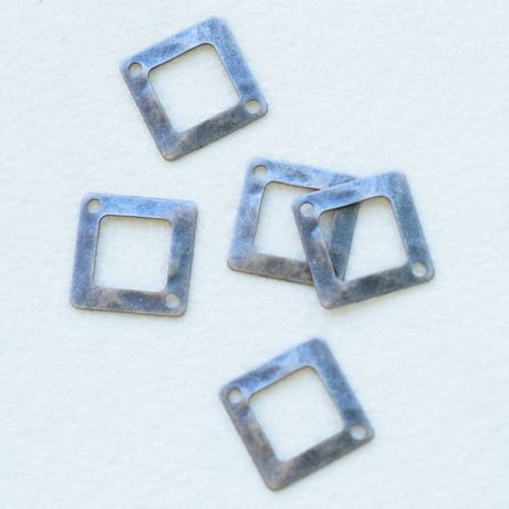 【全２色】メタルオープンスクエア　12mm　2穴・10個