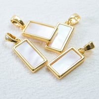 白蝶貝チャーム　レクタングル　バチカン付　１個