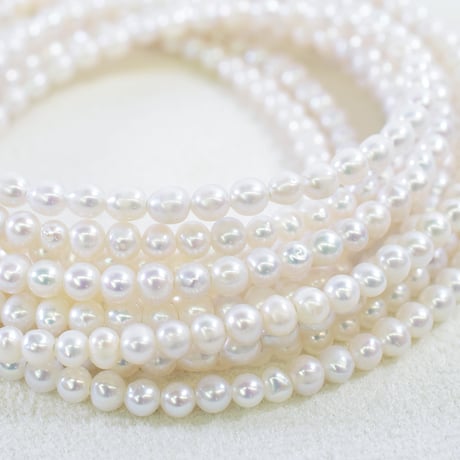 淡水パール ホワイト セミラウンド 約2.5×3.5mm 【40cm】