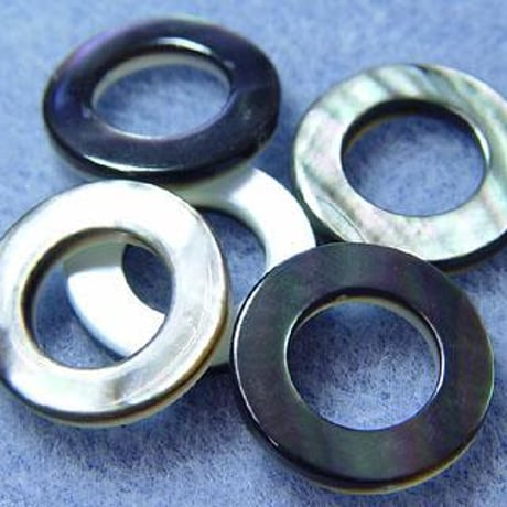 CATEGORY 黒蝶貝 | beads lot