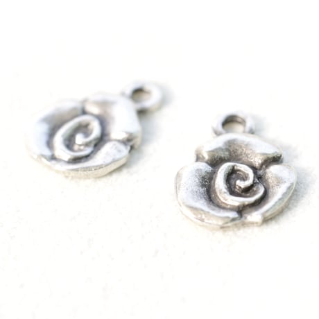 メタルチャーム　バラ【X236・10個】